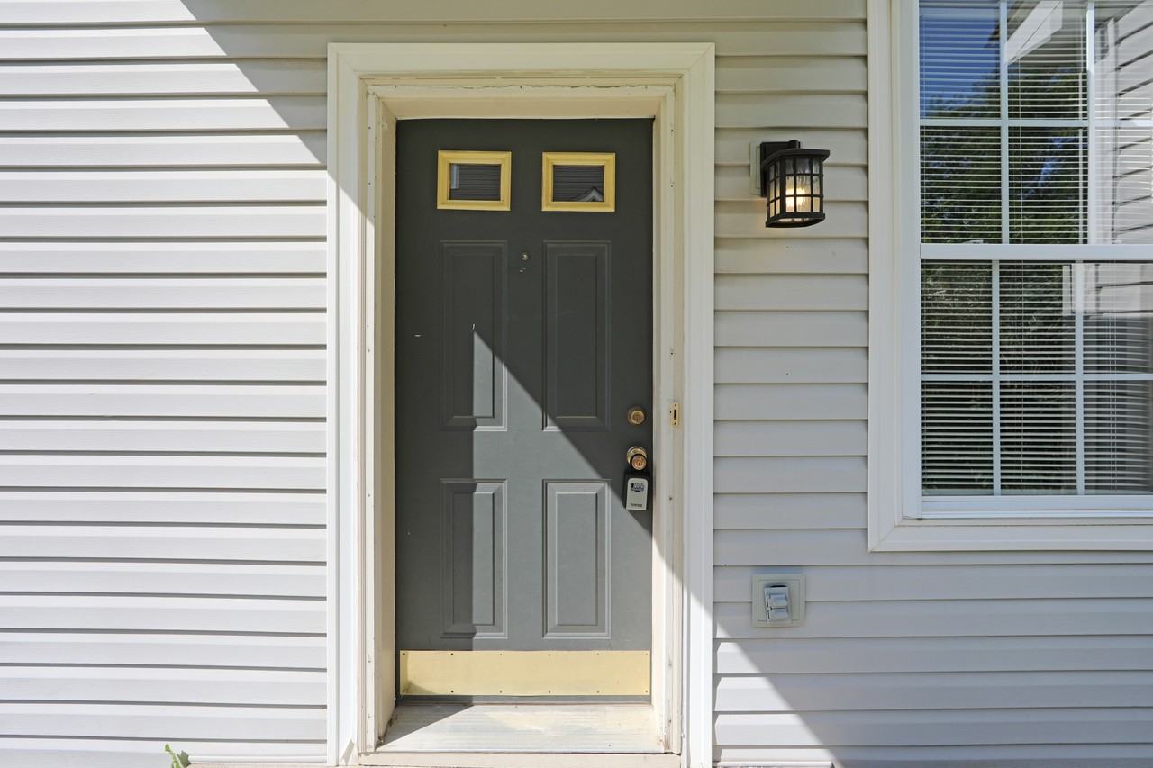 16342 Jamison Path - Photo 2 of 23