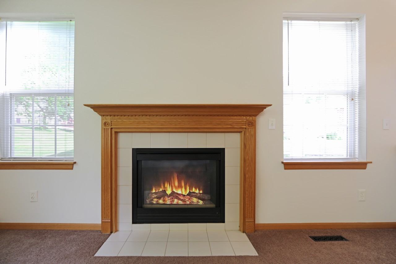16342 Jamison Path - Photo 4 of 23