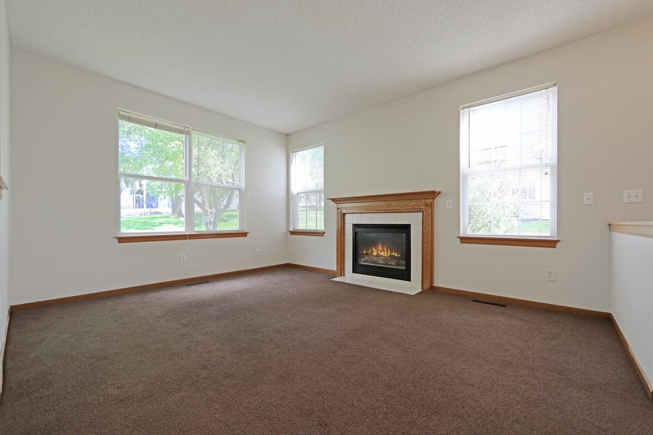 16342 Jamison Path - Photo 7 of 23