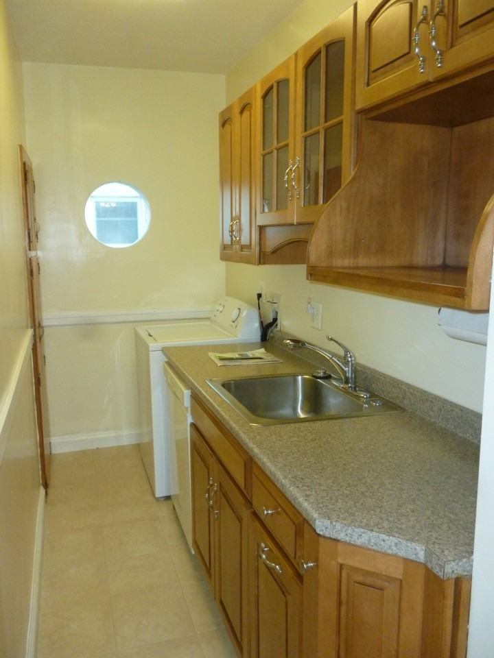 Shrewsbury St #2 - Photo 3 of 12