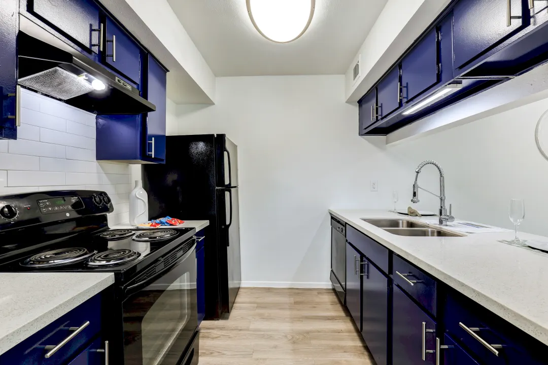 Bridgewater Apartments - Photo 5 of 40