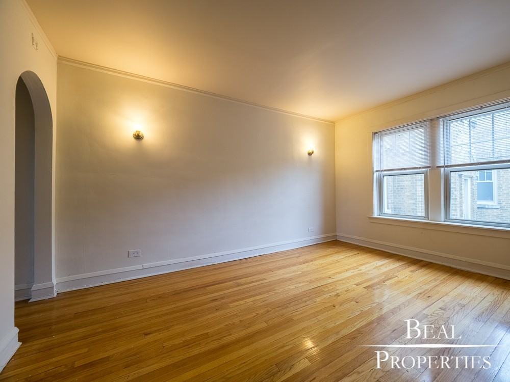 2112 West Ainslie Street #CLN1 - Photo 6 of 8