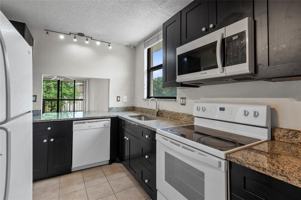 featured image of Forest Hills Blvd & Forest Hills Dr #111