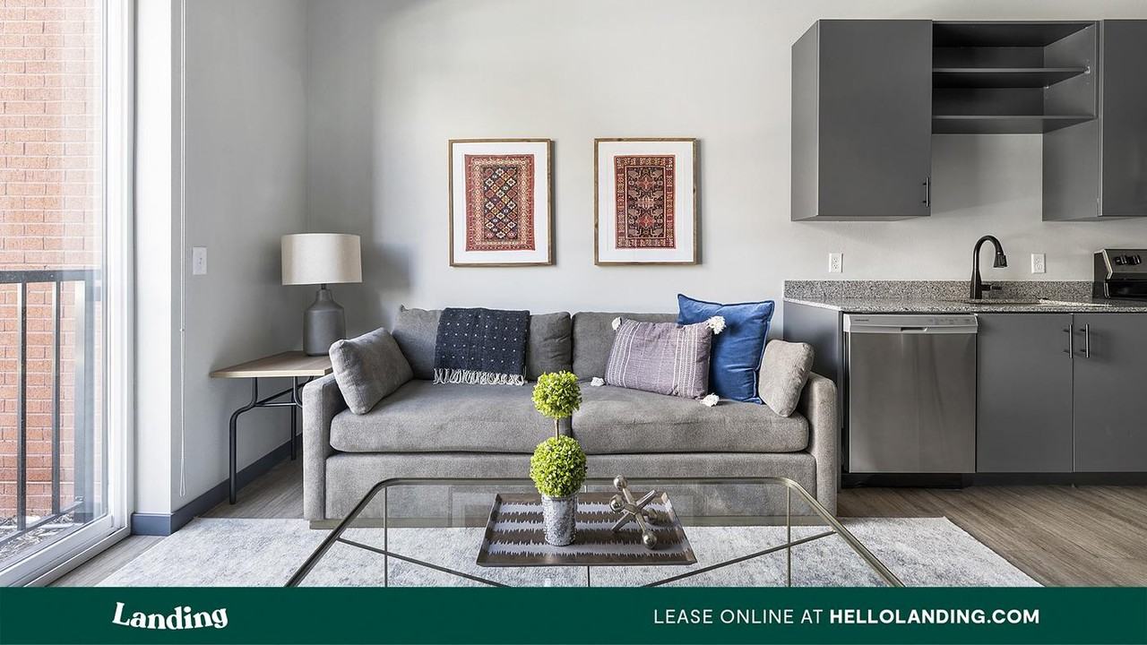 281 Willow St - Photo 6 of 50