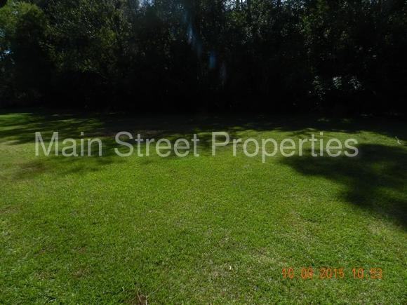 1953 Crown Pointe Blvd - Photo 2 of 17