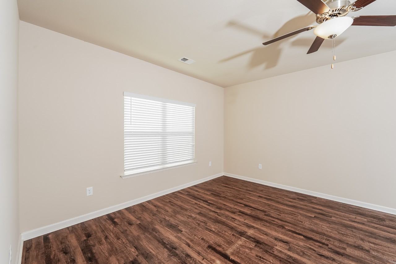 6345 Rainbow Row - Photo 3 of 17