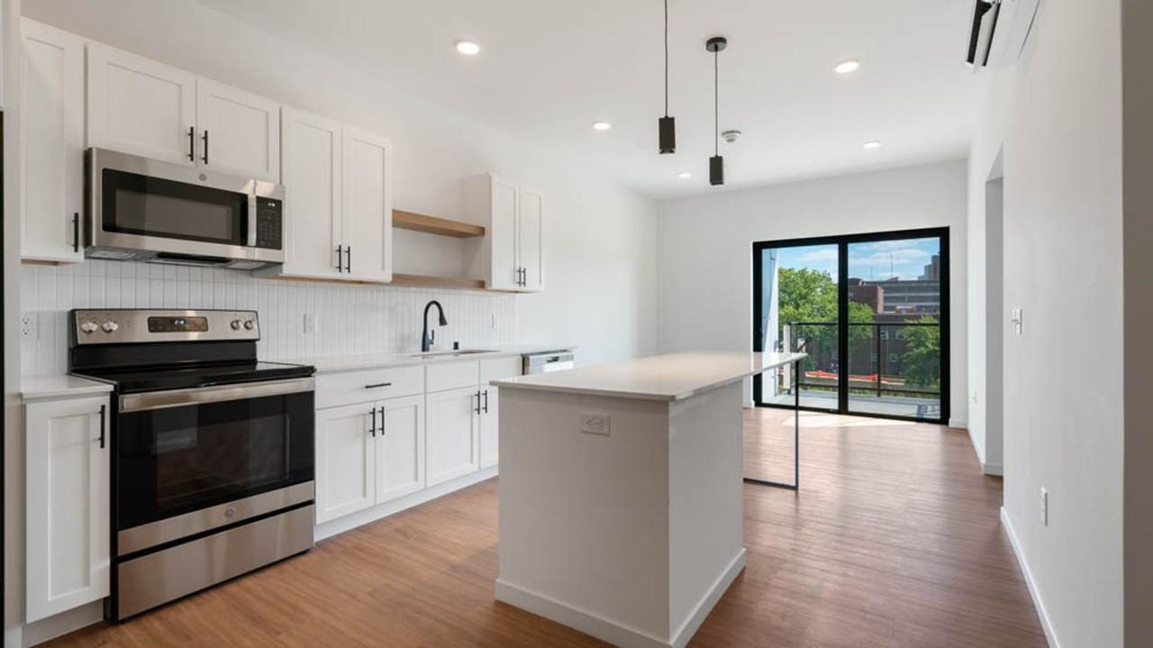 Andante Apartments 100 N Farwell St, Eau Claire, WI 54703 Zumper