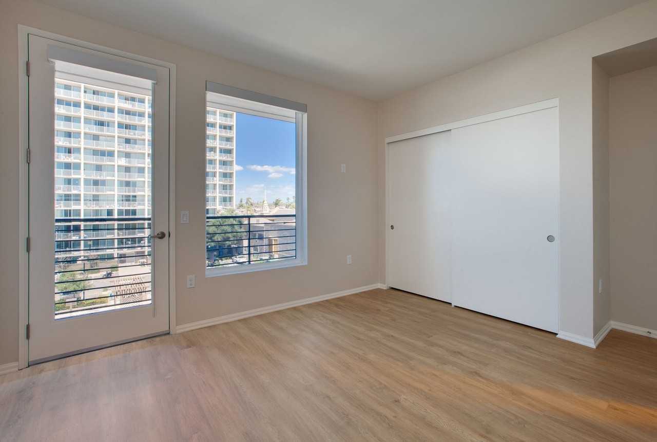 288 Center St. - Photo 4 of 46