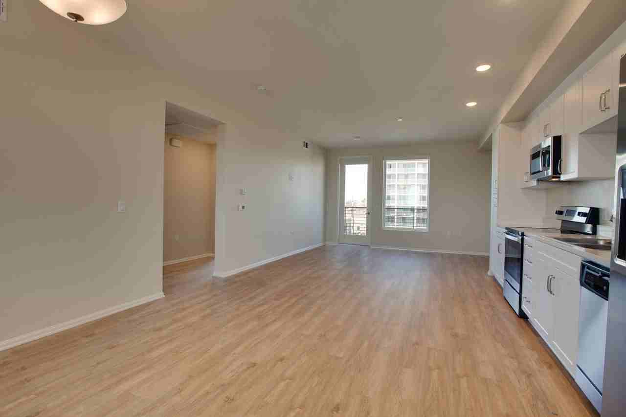 288 Center St. - Photo 5 of 46