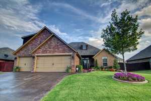 featured image of 4804 Nw 153rd St