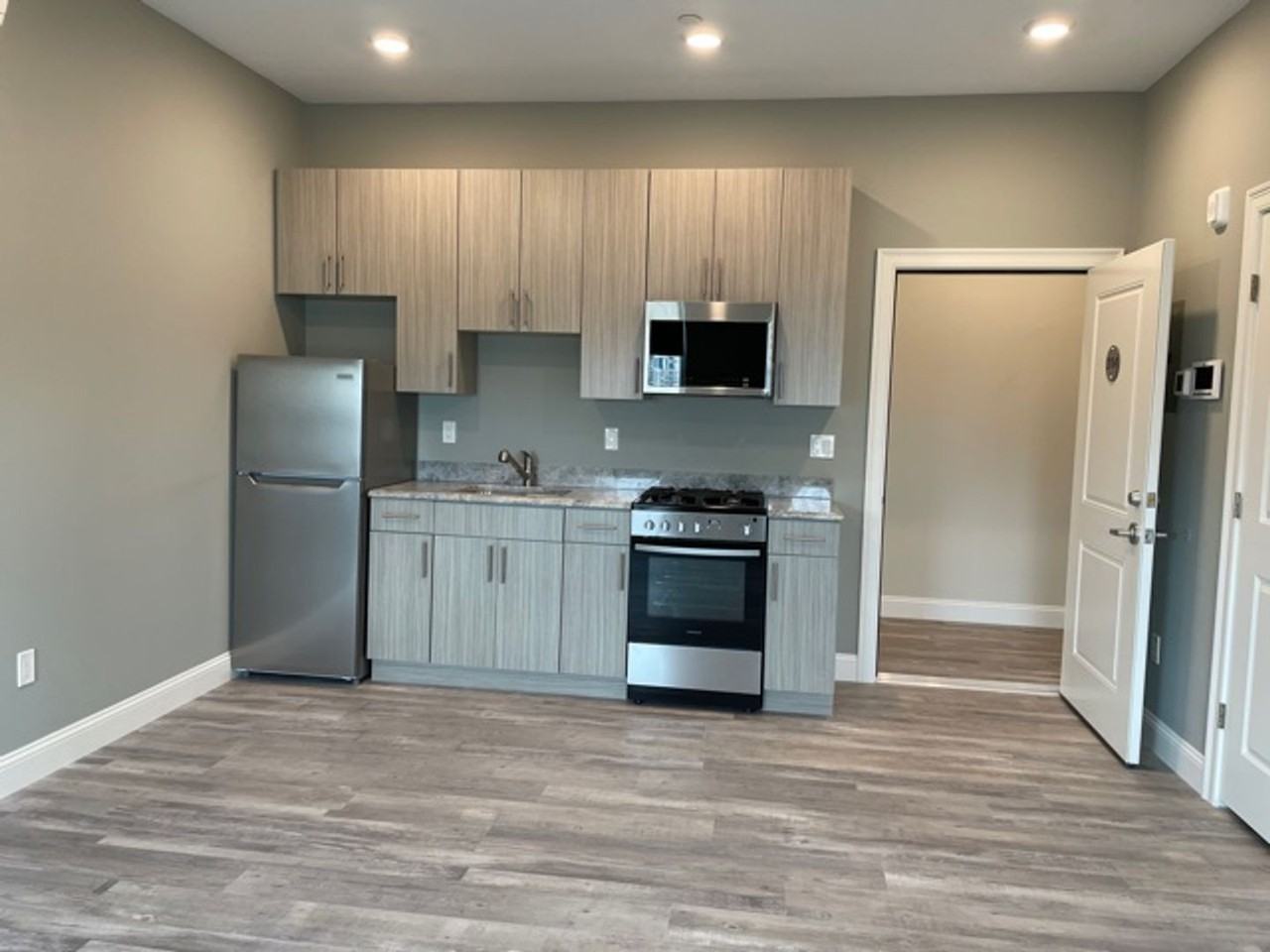 Shirley North, LLC - Photo 5 of 14