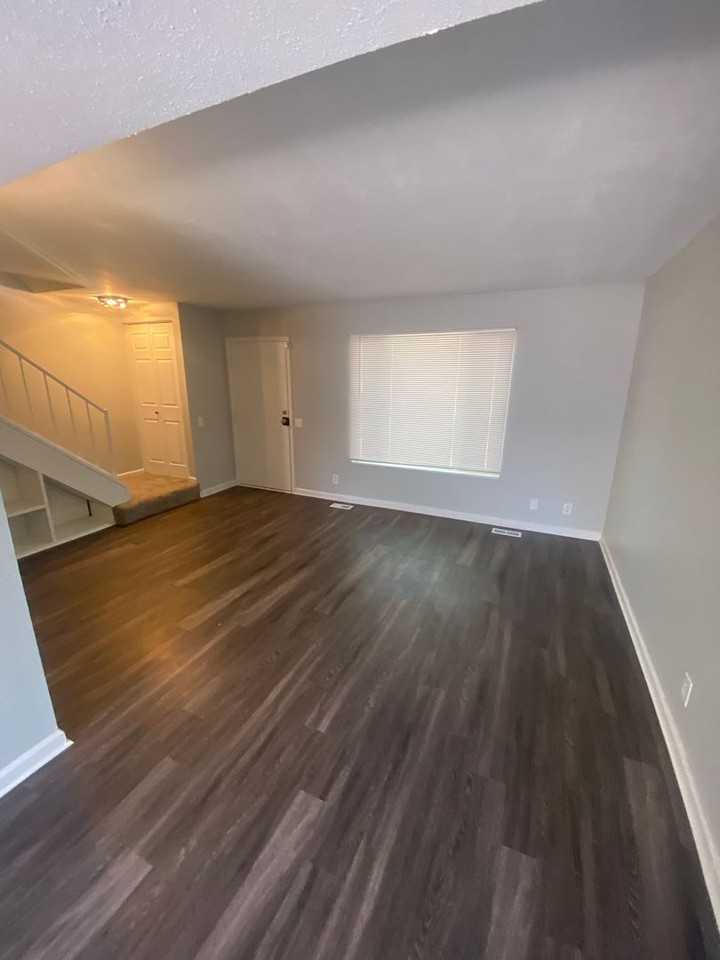 1245 South Uvalda Street - Photo 4 of 21