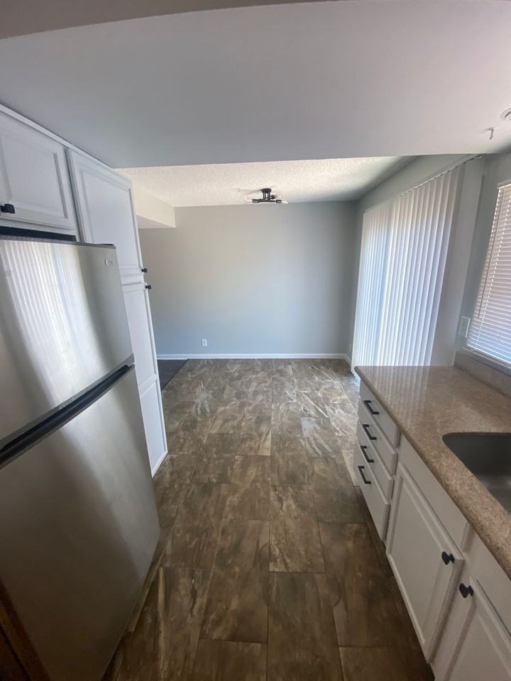 1245 South Uvalda Street - Photo 7 of 21