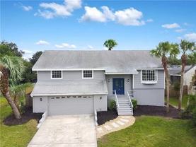 489 S Deerwood Ave - Photo 1 of 1