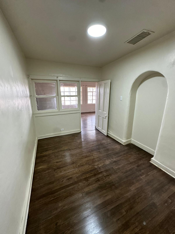 3317 E San Antonio Ave - Photo 6 of 11