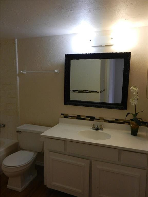 3624 Holly Tree Trl - Photo 3 of 19