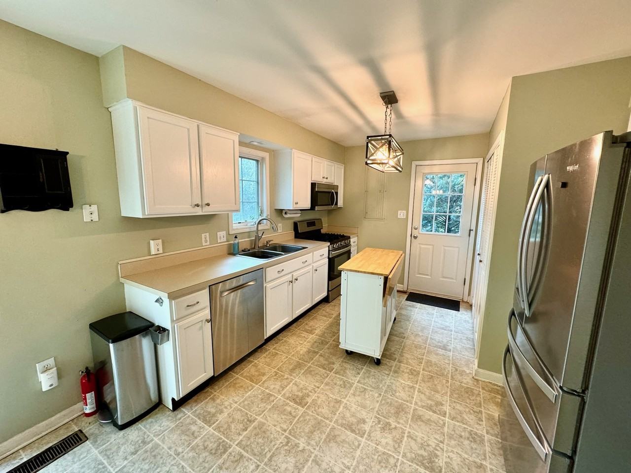 439 Fairway Ave #NA - Photo 2 of 14