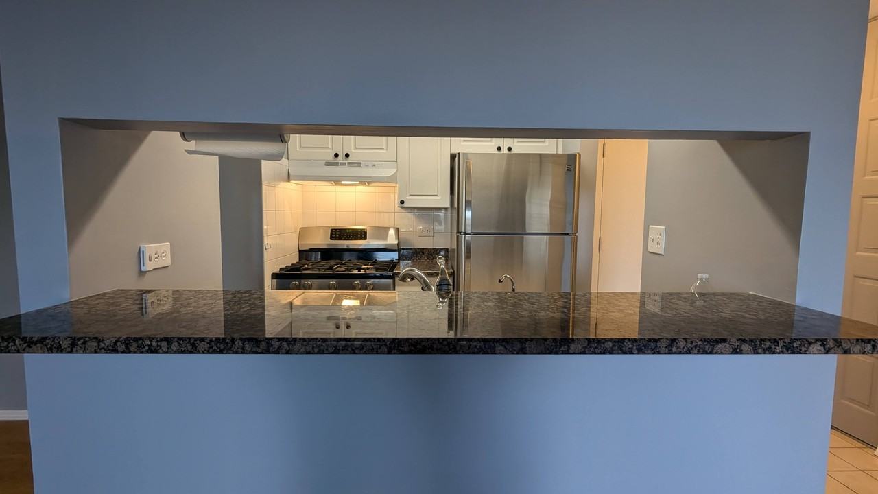 7 Oak Creek Dr #3707 - Photo 6 of 27