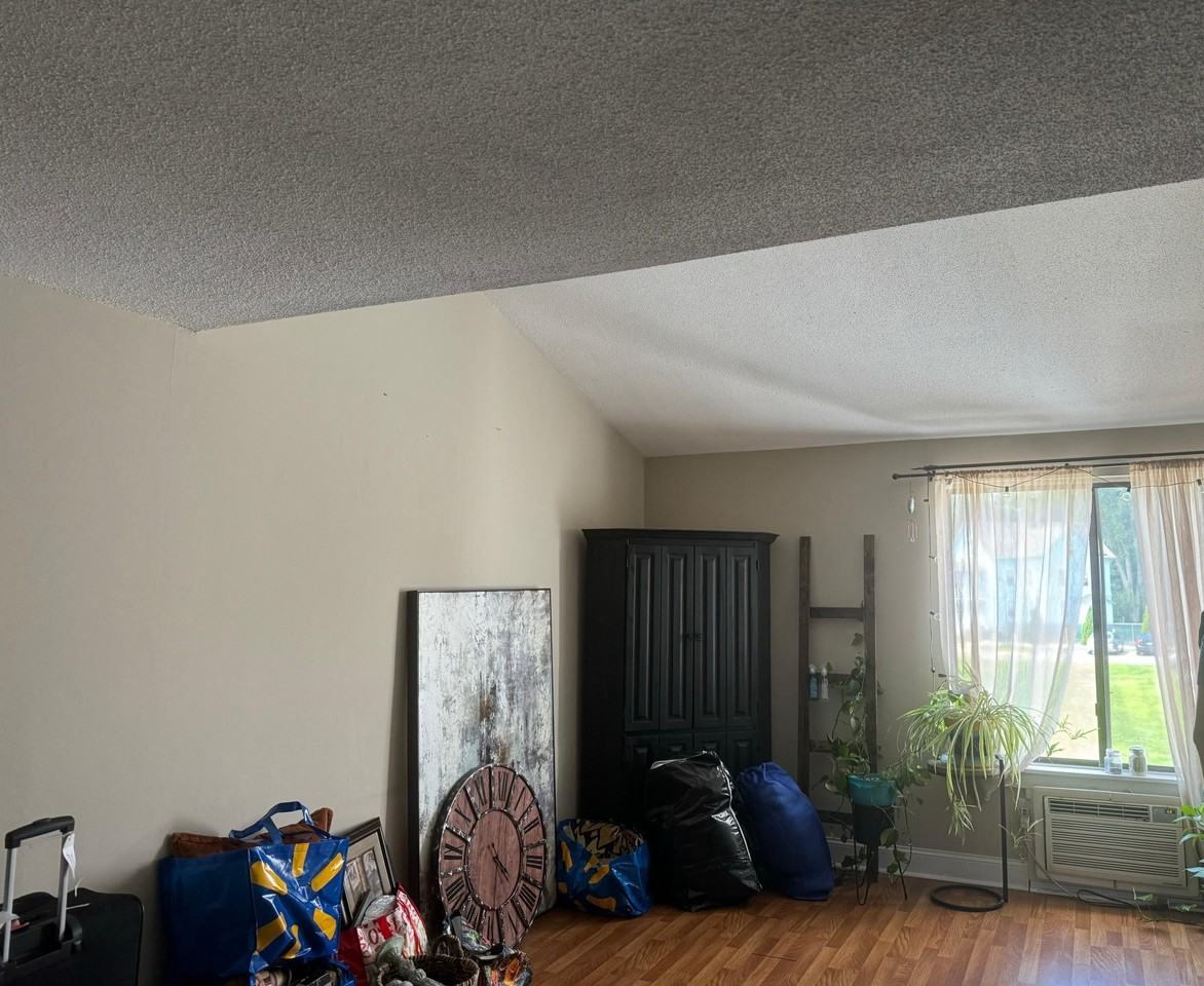 12 Hamre Ln #B - Photo 2 of 12