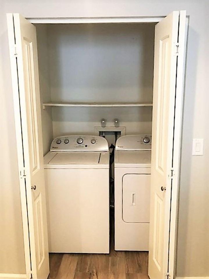 5118 East Monte Vista Road - Photo 2 of 5