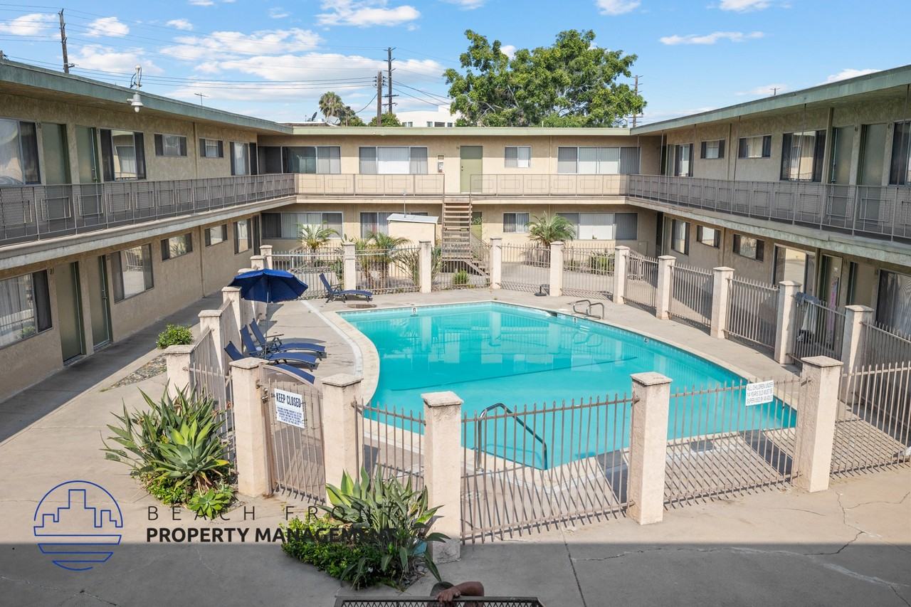 709 N. Inglewood Ave. - Photo 5 of 20