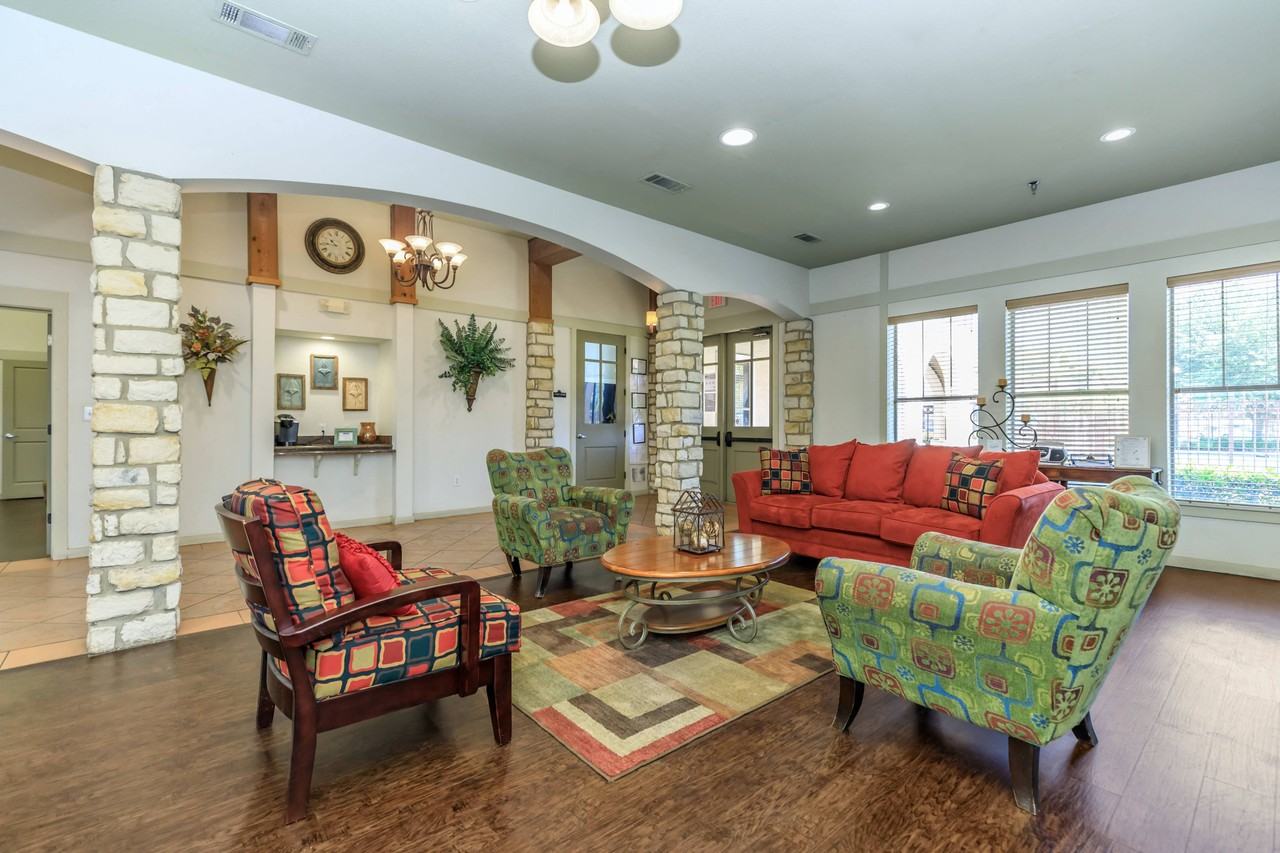 Artiga Apartment Homes - Photo 3 of 14