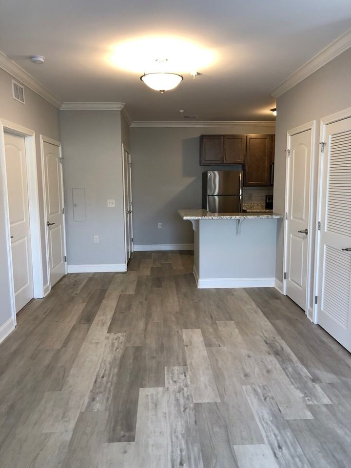 Greenwood Flats - Photo 3 of 27