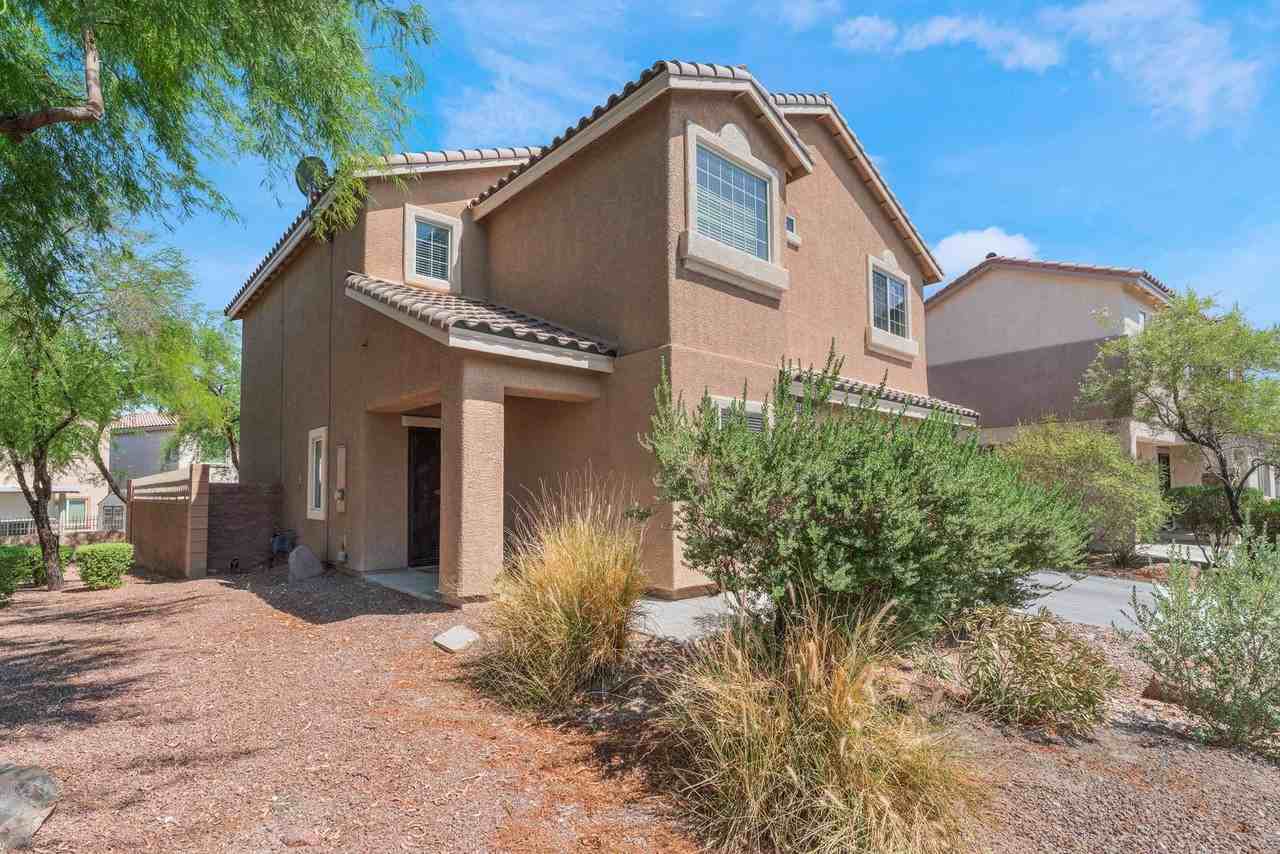 6048 Stern Cove Ct - Photo 2 of 21