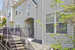 Hoodview Apartments - Photo 1 of 1