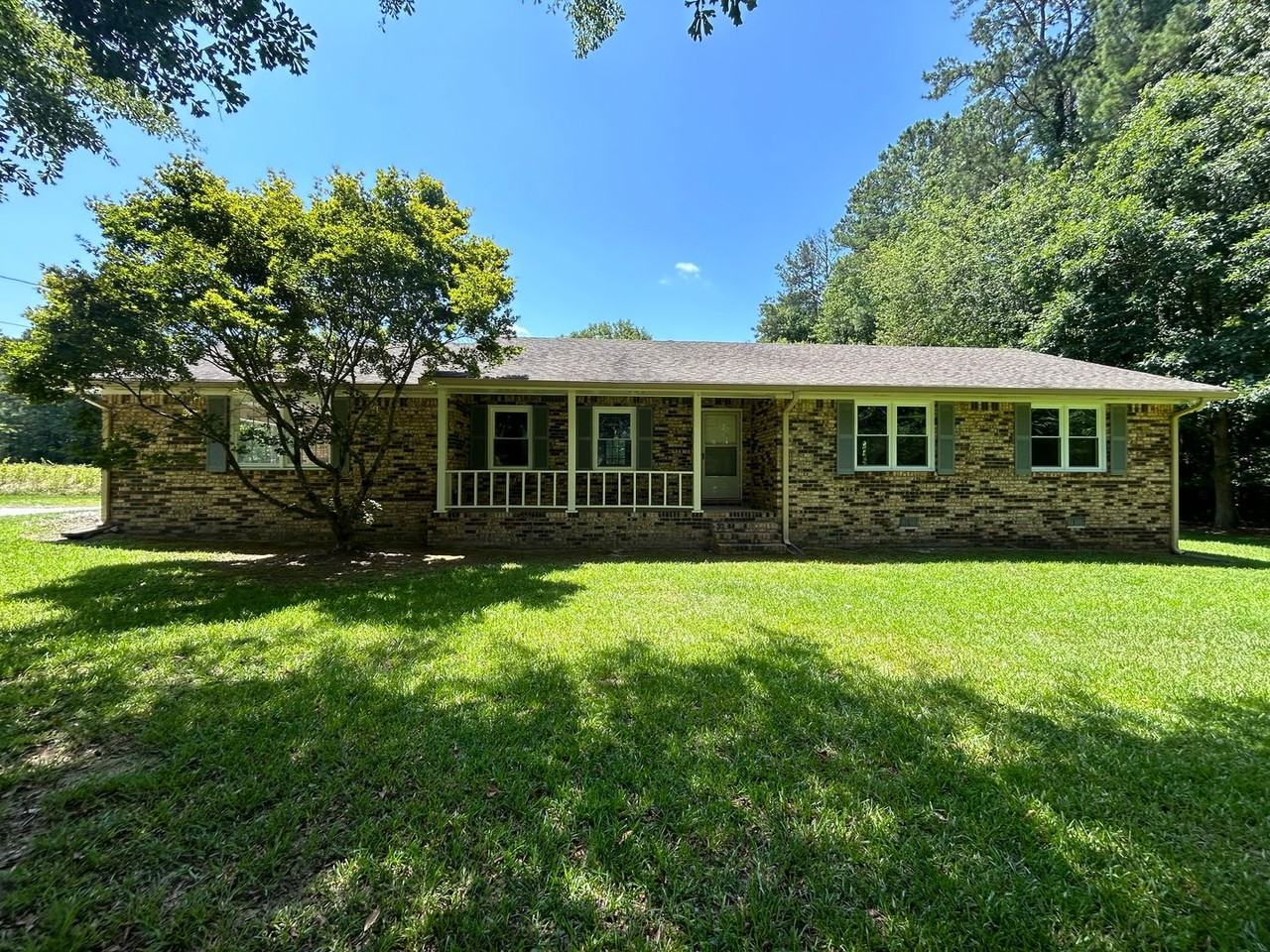 488 Dogwood Trl - Photo 2 of 21