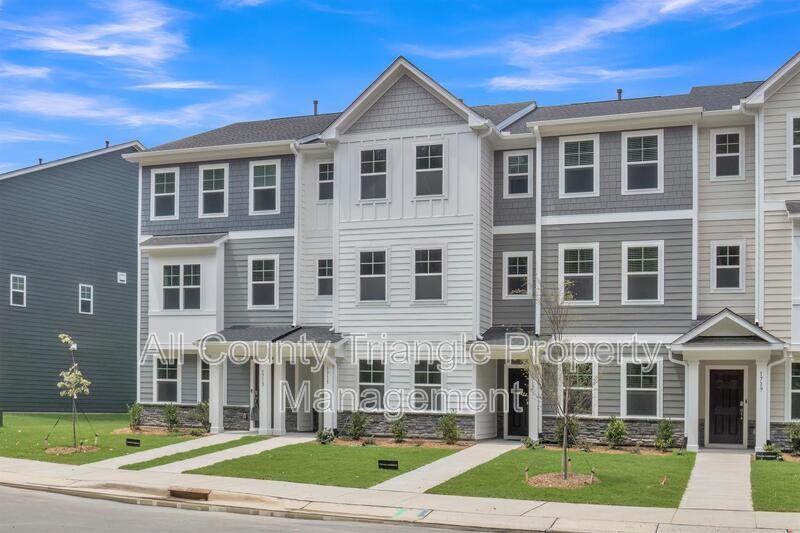 1715 Chirping Trl - Photo 3 of 45