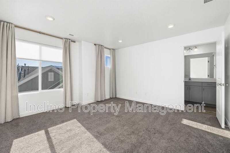 1113 E Yard Row - Photo 4 of 22