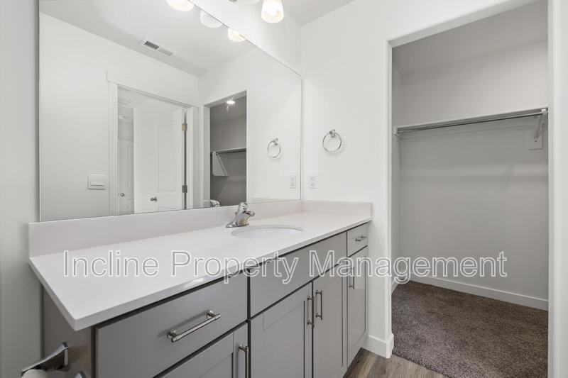 1113 E Yard Row - Photo 7 of 22