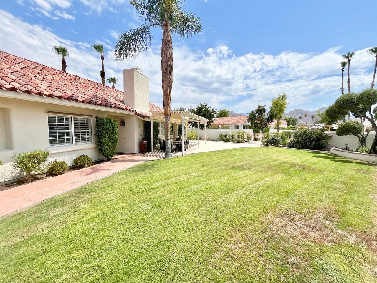 43715 Via Majorca - Photo 2 of 50