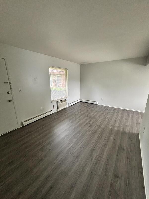 4083 Hazel Ave - Photo 2 of 8
