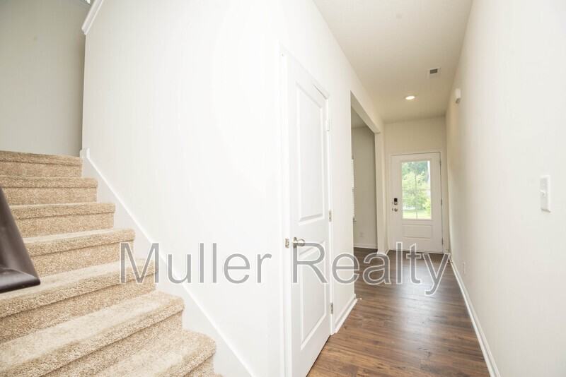 173 Ashe Ave - Photo 2 of 20