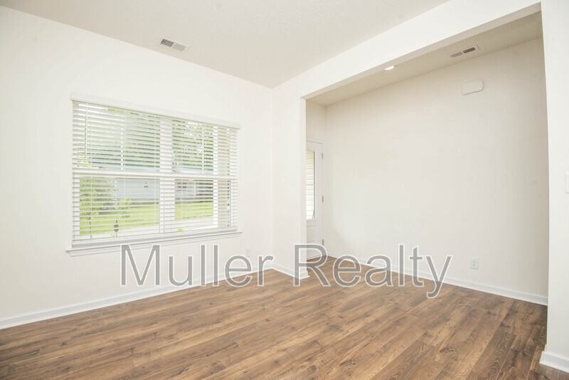 173 Ashe Ave - Photo 3 of 20