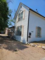 featured image of 1406 11th St