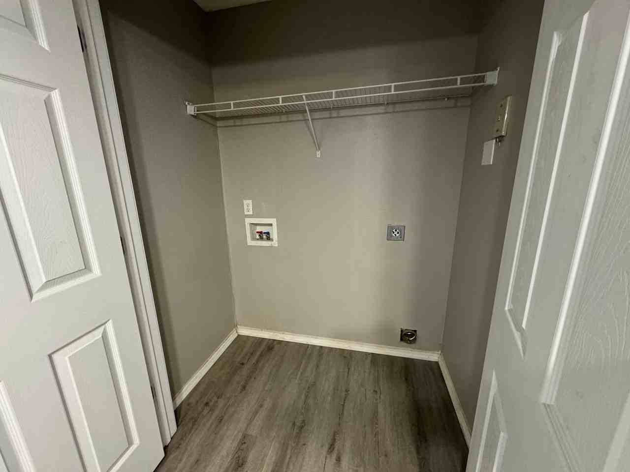 1040 S Clifton Ave #A - Photo 4 of 10