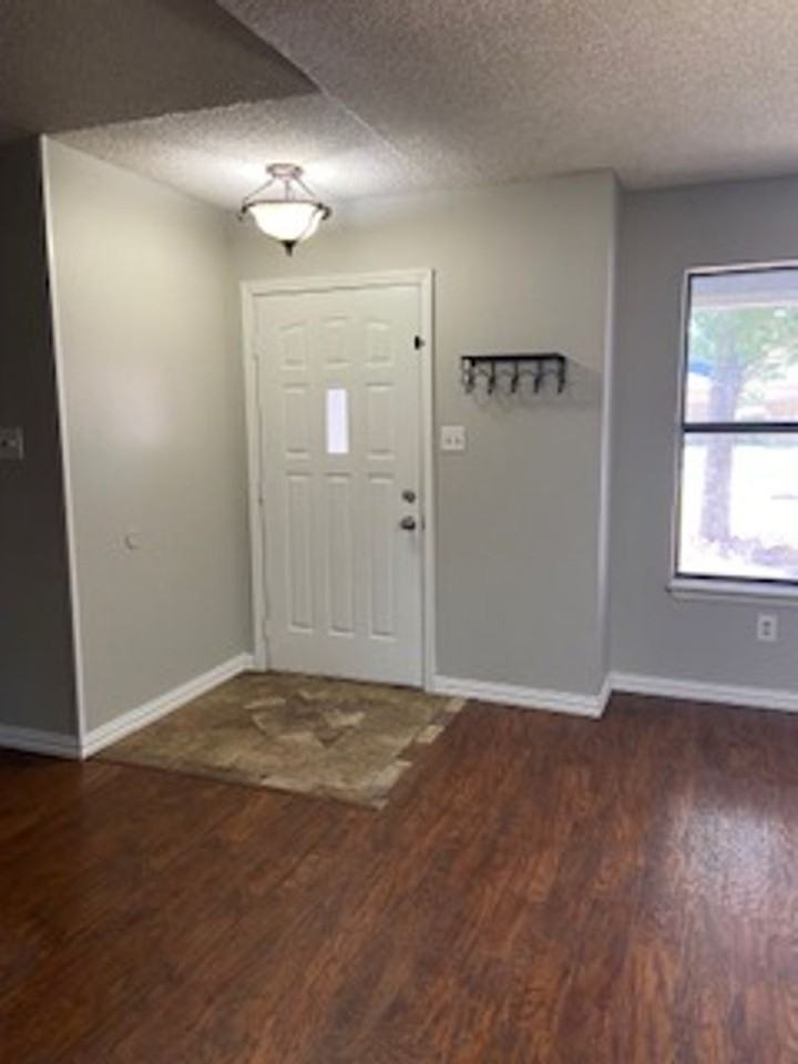 2626 Button Willow Ave - Photo 2 of 26