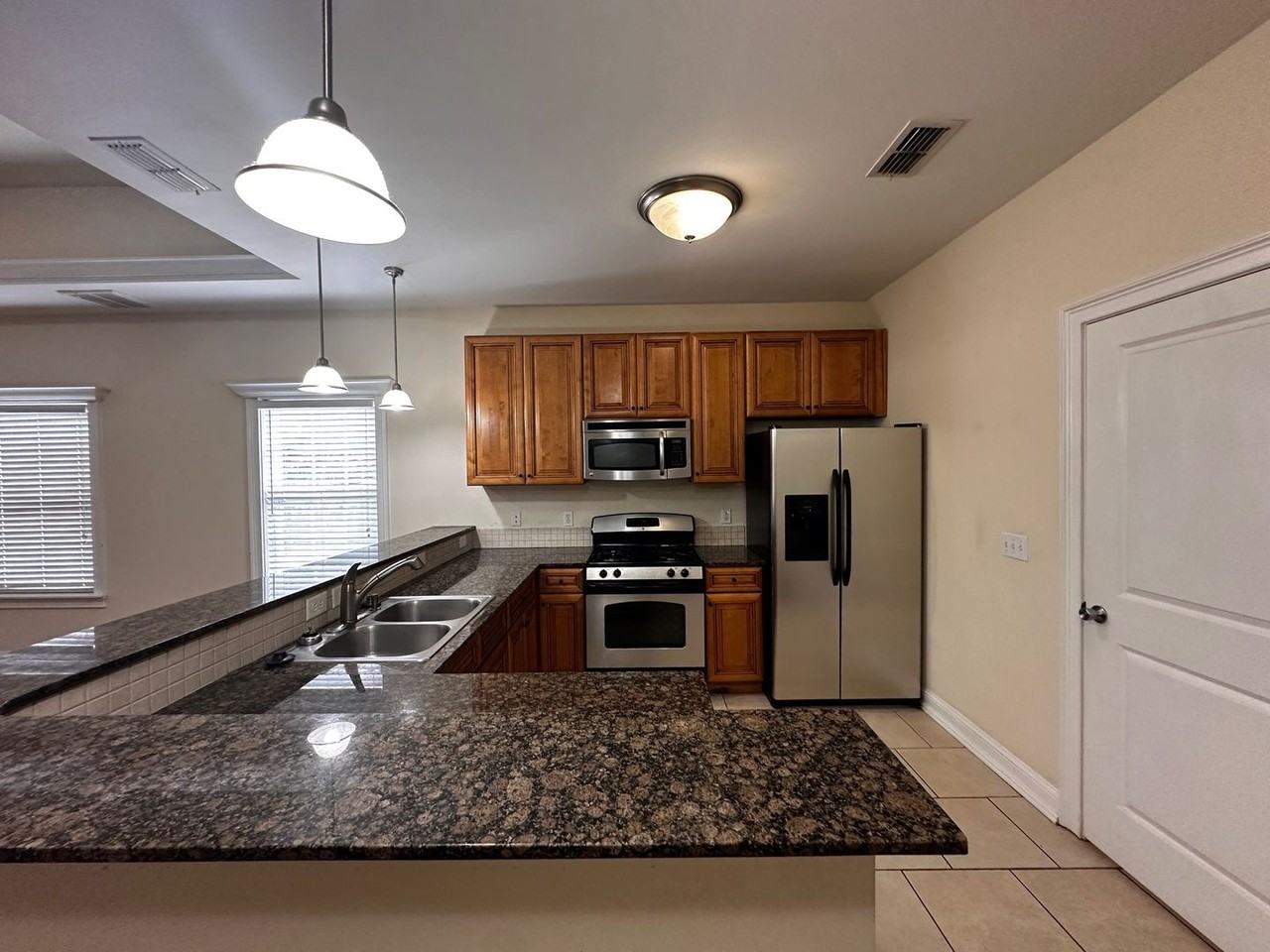 2439 Ludmila Ln - Photo 4 of 13