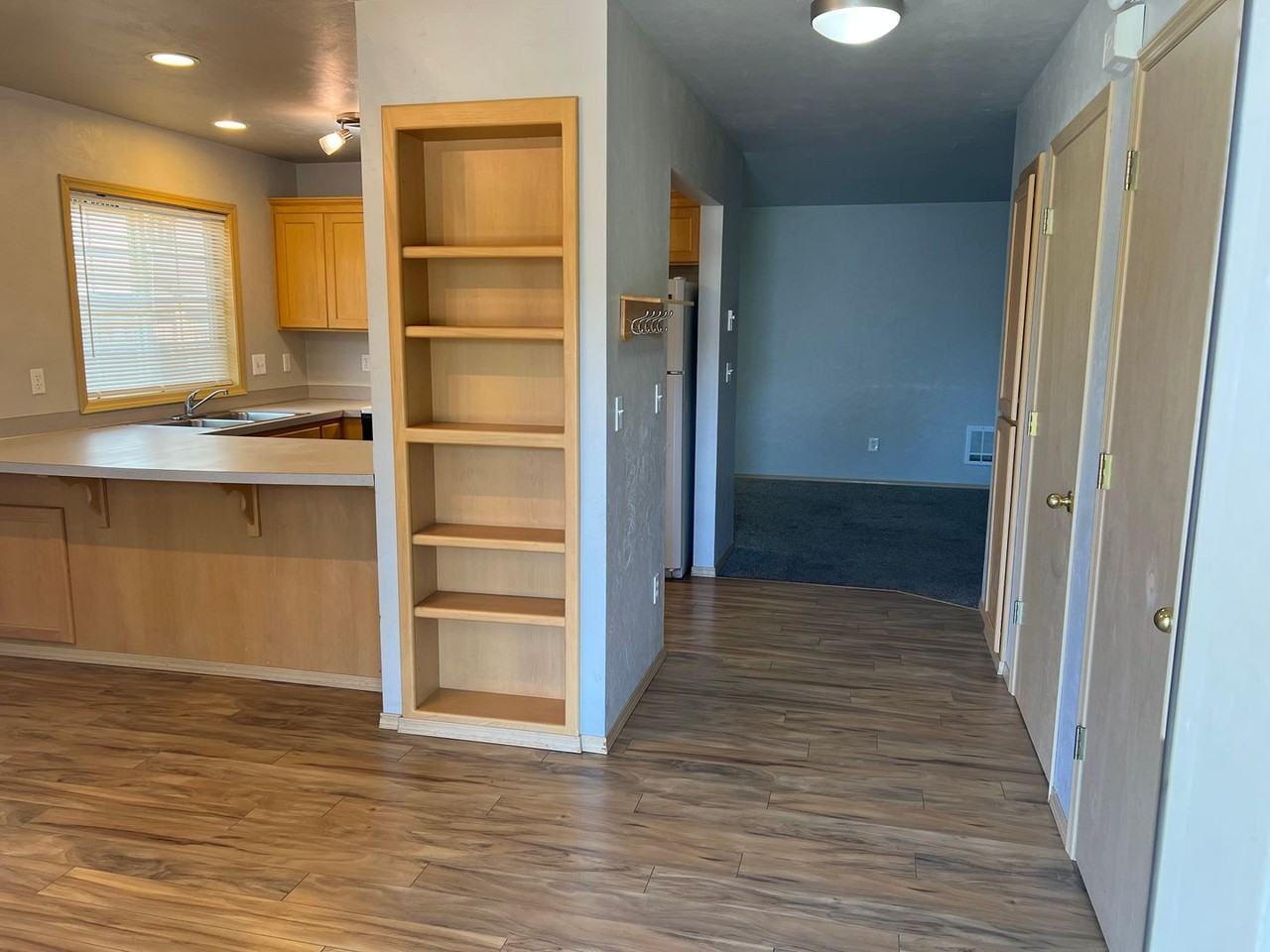 1545 Lincoln St #A - Photo 3 of 30