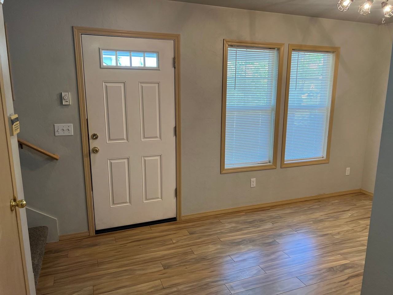 1545 Lincoln St #A - Photo 6 of 30