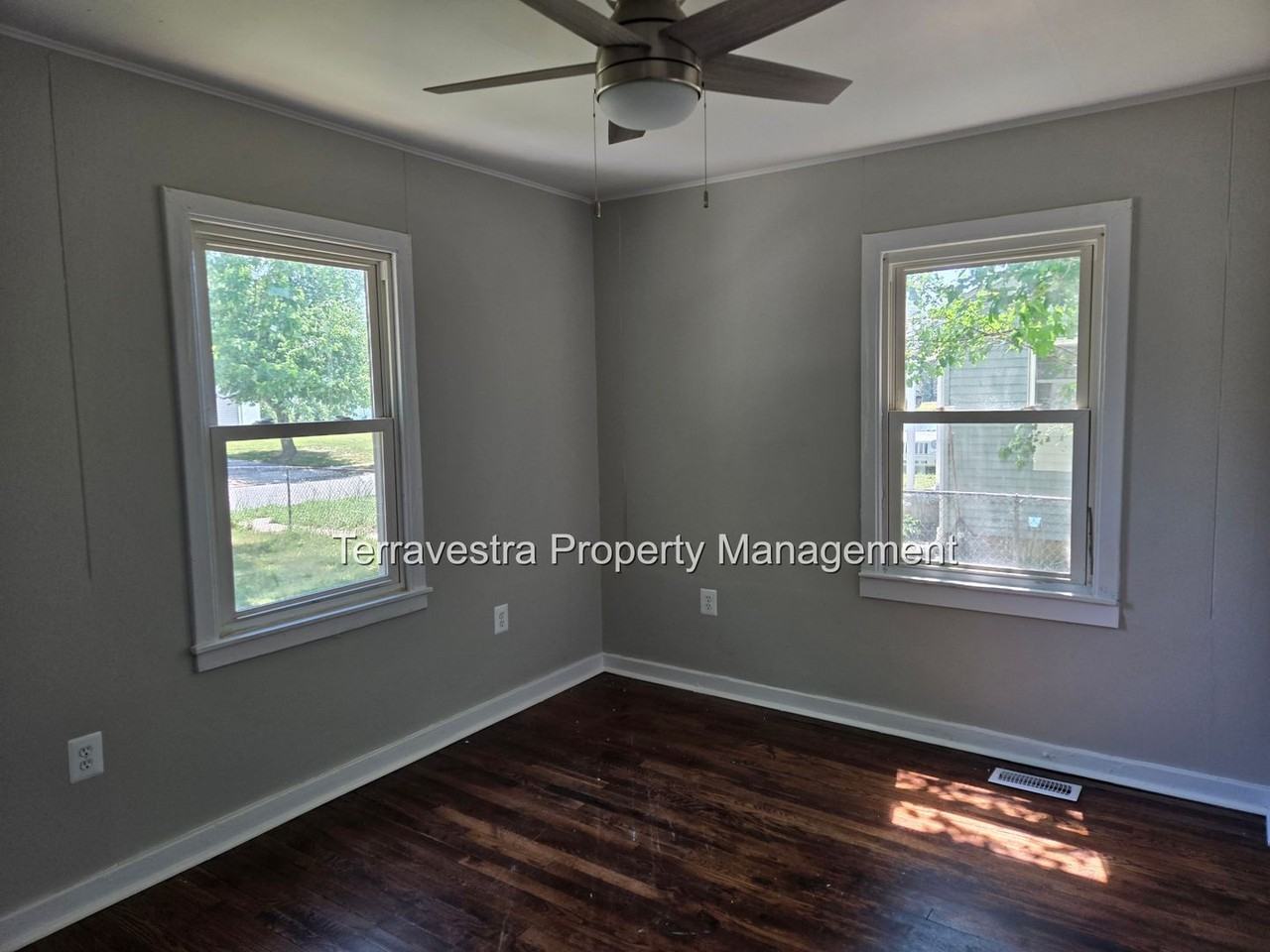 1416 2nd Ave - Photo 3 of 7