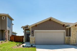 featured image of 712 Harvest Moon Dr