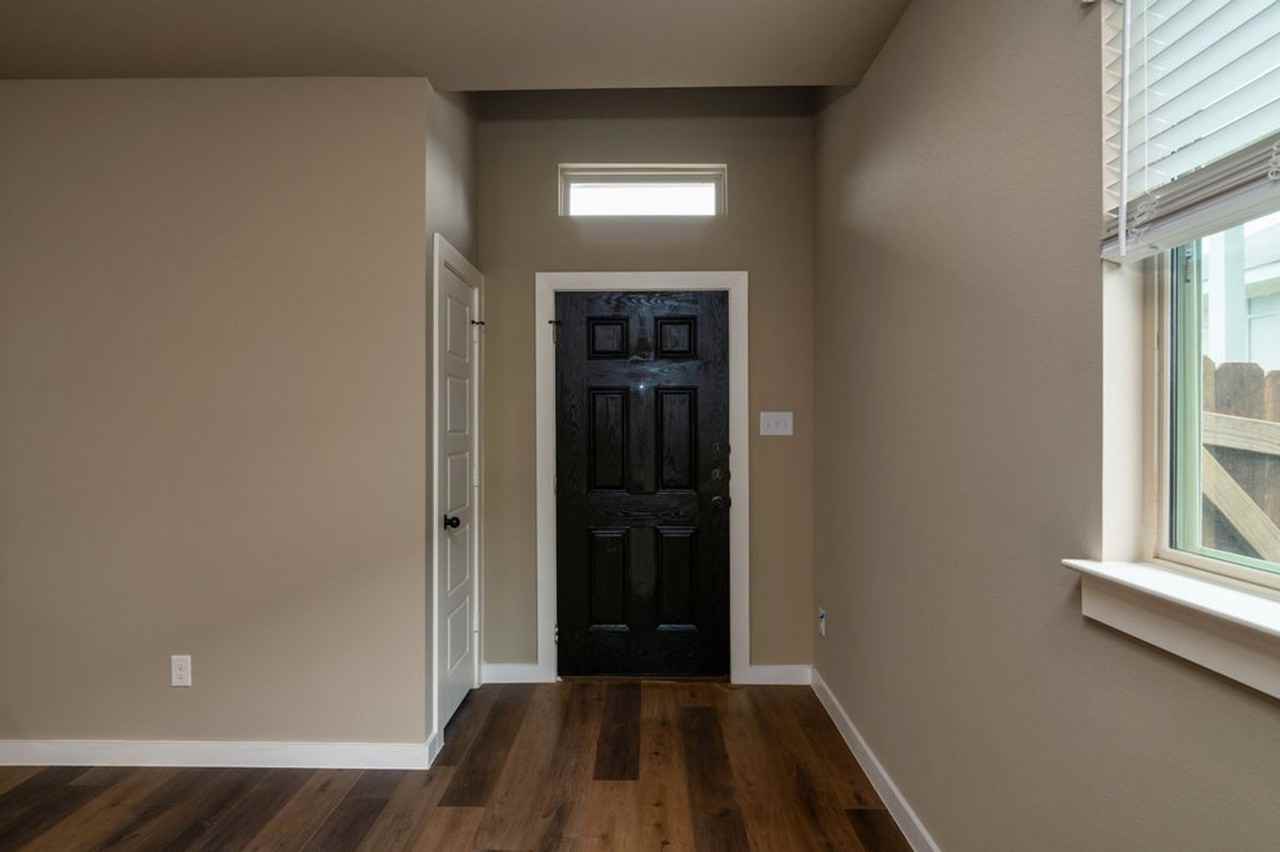 620 Harvest Moon Dr - Photo 3 of 21