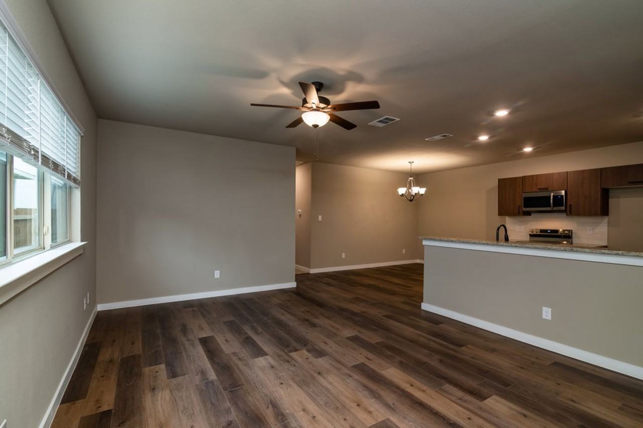 620 Harvest Moon Dr - Photo 5 of 21