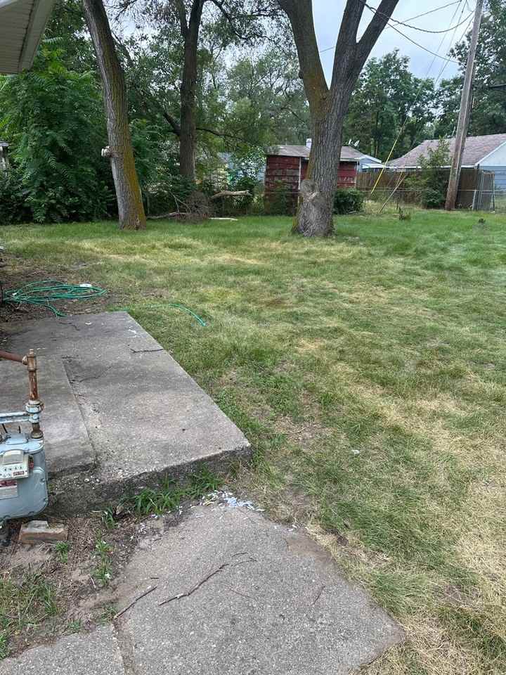 4924 E 13th Ave - Photo 3 of 15