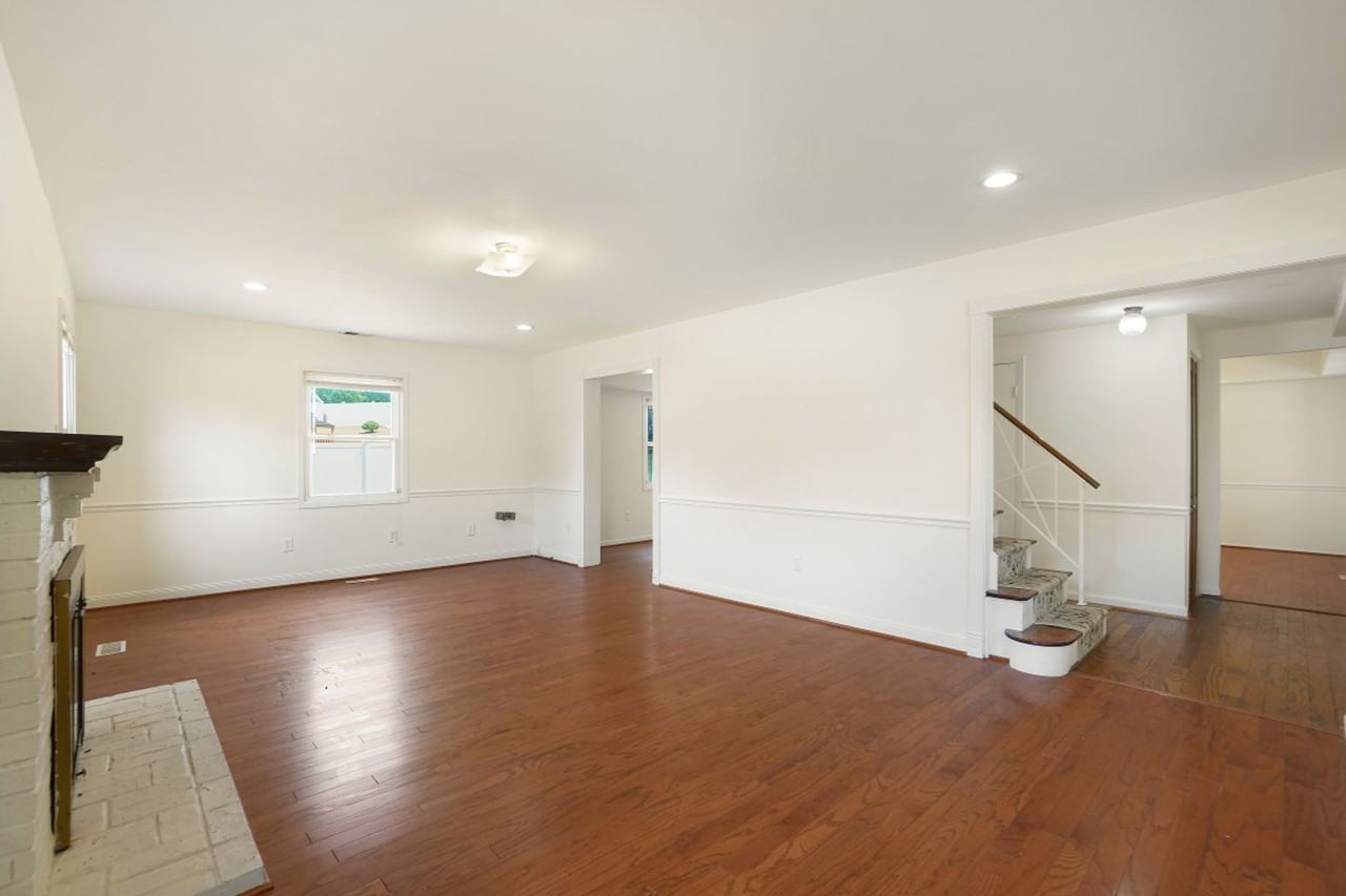 1108 Port Echo Ln - Photo 6 of 30
