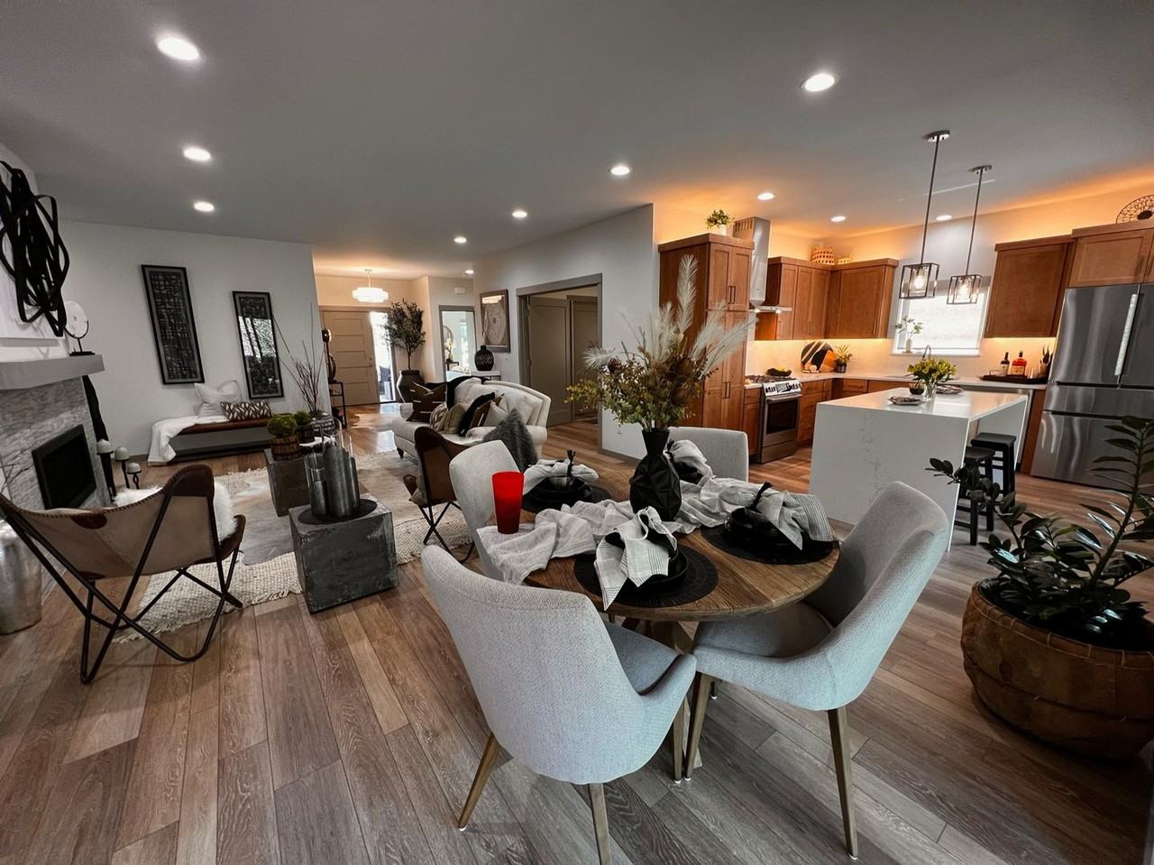 4402 Tayhill Way - Photo 5 of 43